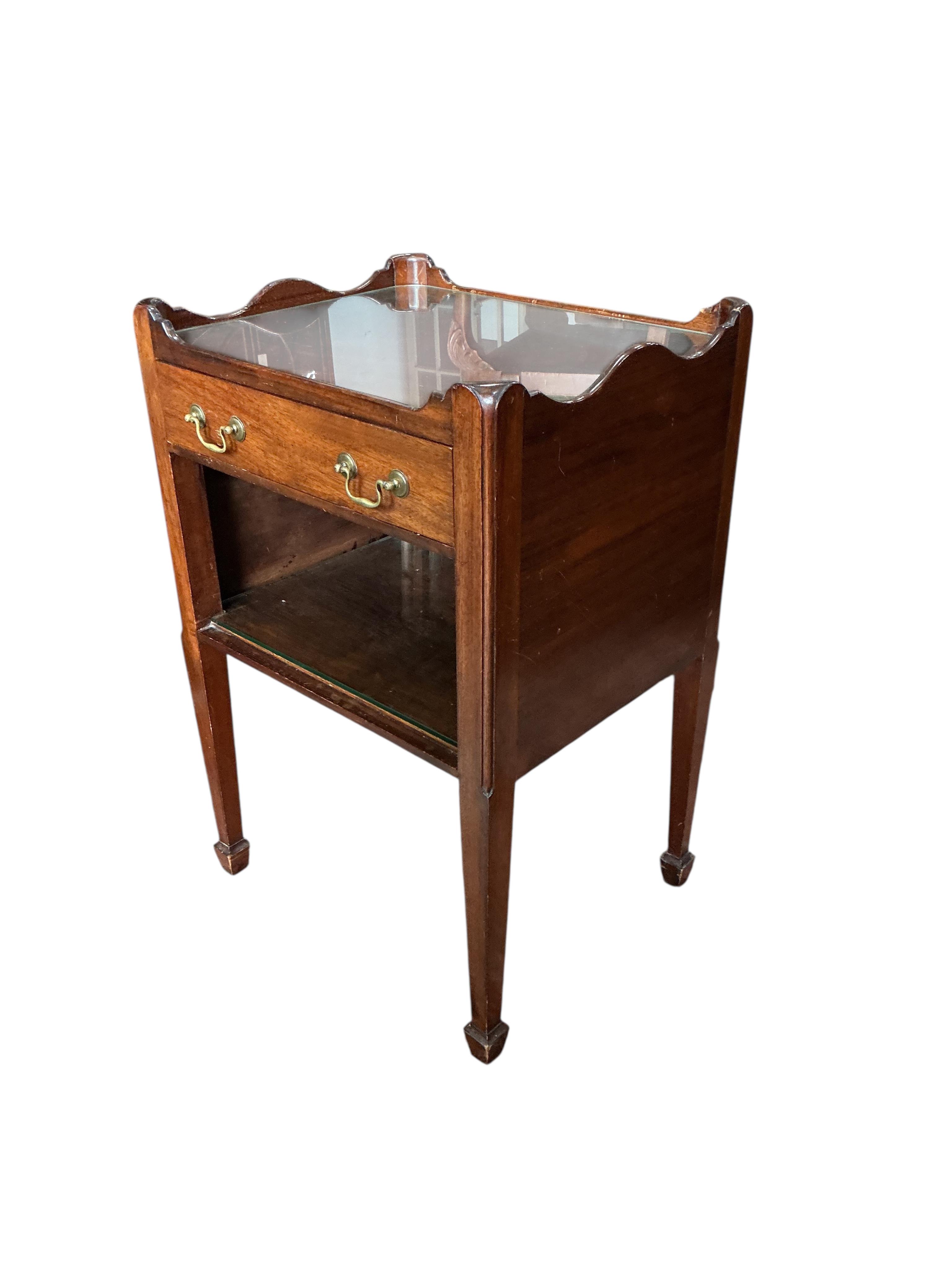 A pair of reproduction George III style mahogany tray top bedside tables, width 50cm, depth 42cm, height 76cm